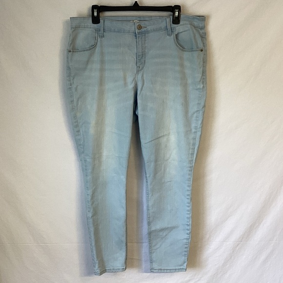 Old Navy Light Blue Super Skinny Ankle Women's Jeans Size 16 - Picture 1 of 8